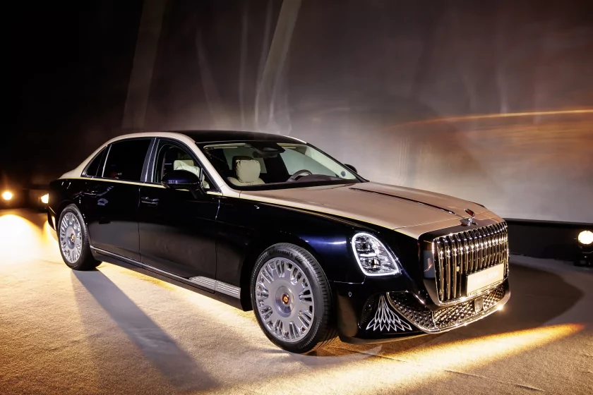 HONGQI GUOYA официально представлен в России — роскошный седан от 27,7 млн рублей