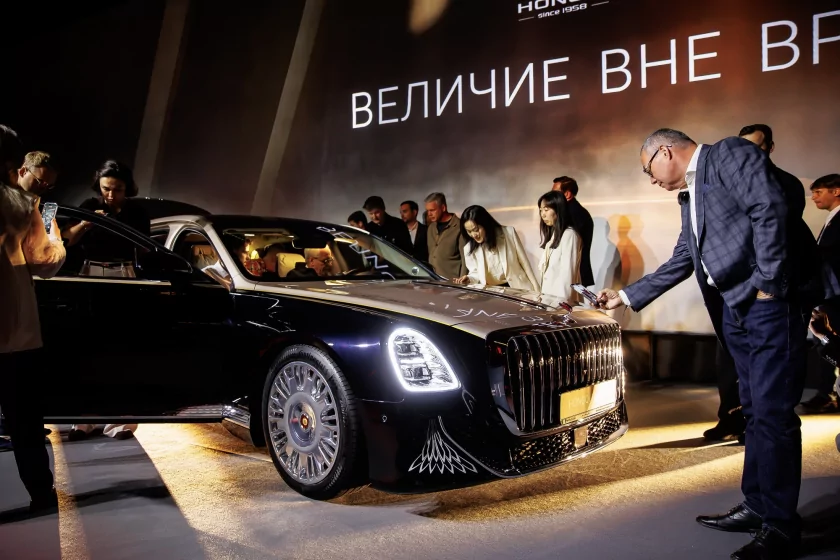 HONGQI GUOYA официально представлен в России — роскошный седан от 27,7 млн рублей