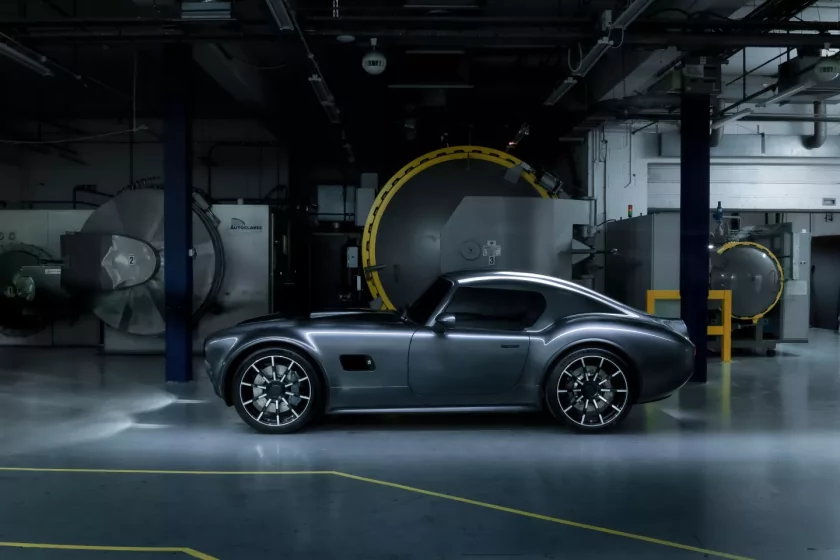 Представлен Cobra GT Coupe — брутальный и свирепый автомобиль от старейшей автокомпании