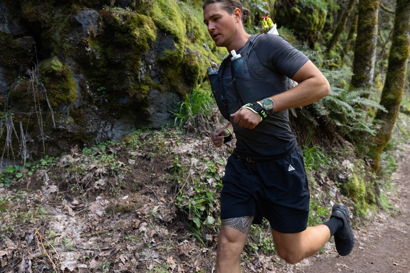 Amazfit представила в России умные часы Cheetah 2 Ultra для марафонцев и не только