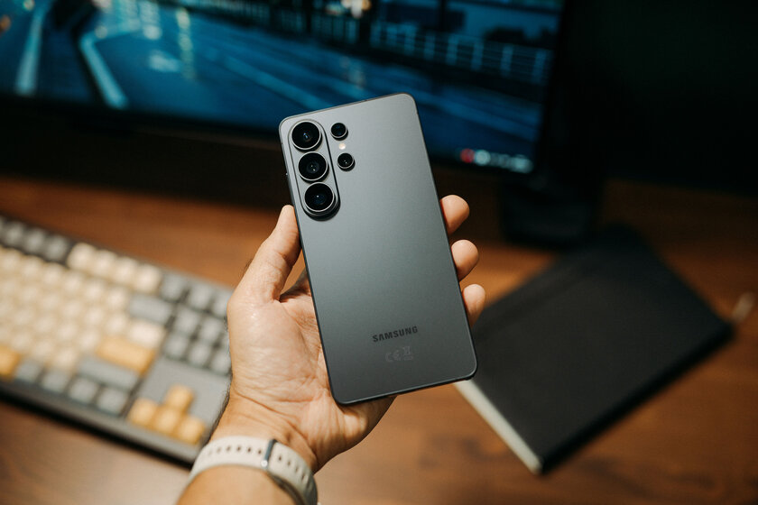 Три месяца хожу с Samsung Galaxy S26 Ultra: топ-5 фишек, от которых будет сложно отказаться