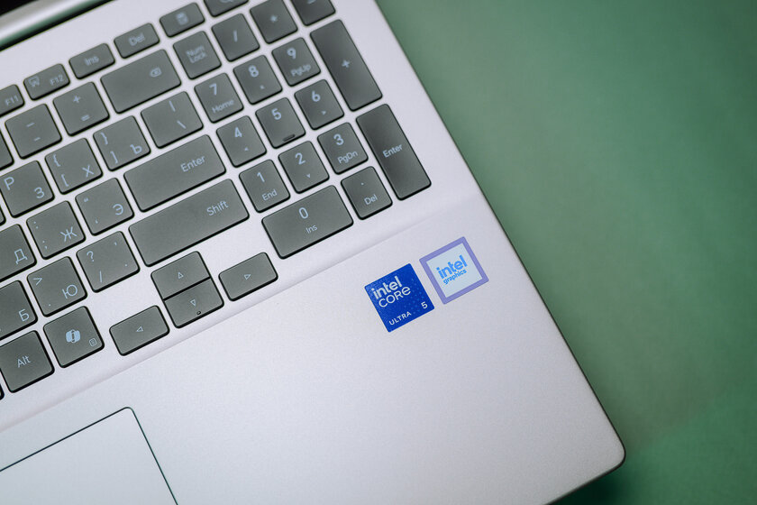 Прочный ноутбук с внушительным временем автономной работы: обзор HONOR MagicBook 16 2026 — Клавиатура и тачпад. 1