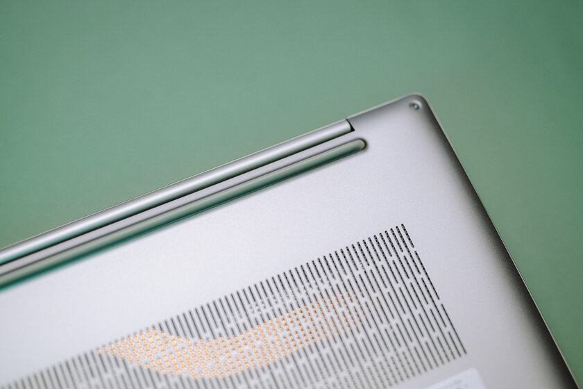 Прочный ноутбук с внушительным временем автономной работы: обзор HONOR MagicBook 16 2026 — Дизайн корпуса. 5