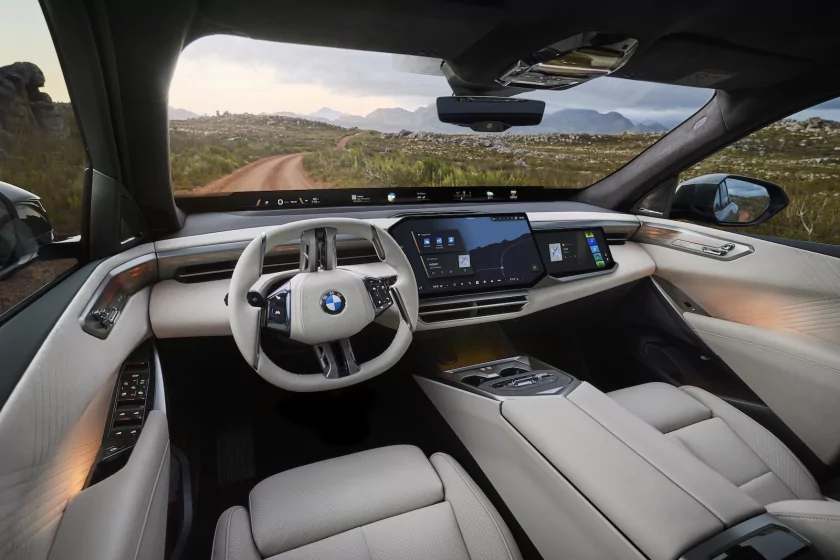 BMW представила первый электрический X5 и модификацию на водороде: выглядит необычно