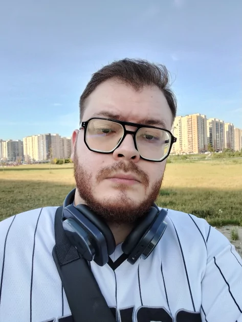 Выносливый, яркий и по разумной цене: обзор realme P4 — Качество снимков. 32