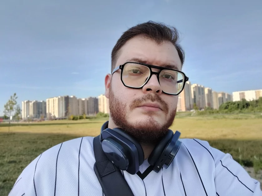 Выносливый, яркий и по разумной цене: обзор realme P4 — Качество снимков. 35