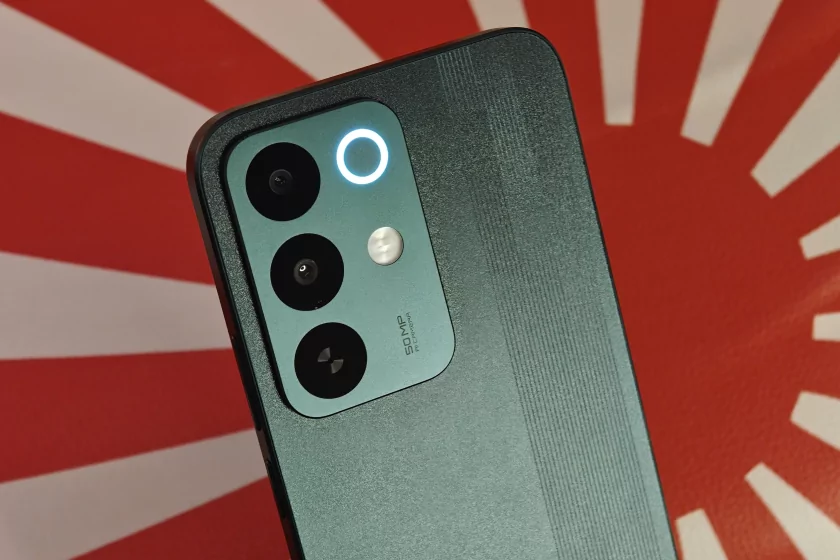 Выносливый, яркий и по разумной цене: обзор realme P4 — Дизайн корпуса. 5