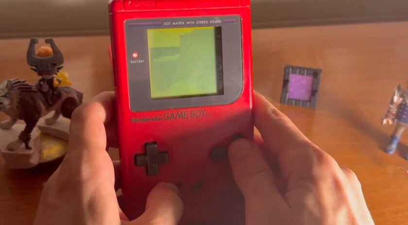 Энтузиаст запустил кубическую игру на Game Boy Color: технический прорыв для 1998 года