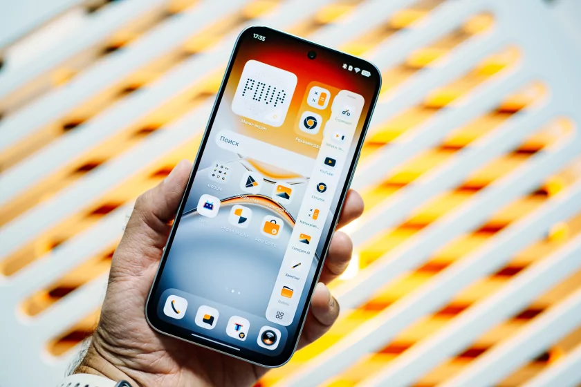 Дополнительная кнопка, мини-экран и батарея на 6 лет: обзор TECNO POVA 8 Pro 5G — Дисплей. 1