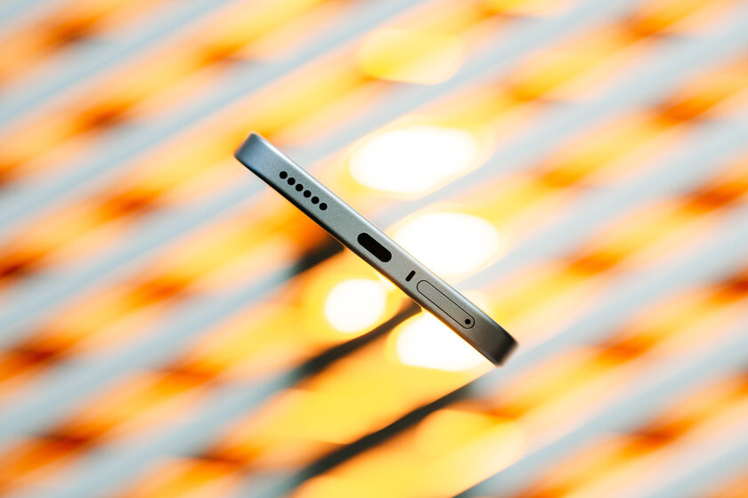 Дополнительная кнопка, мини-экран и батарея на 6 лет: обзор TECNO POVA 8 Pro 5G — Автономность и зарядка. 3
