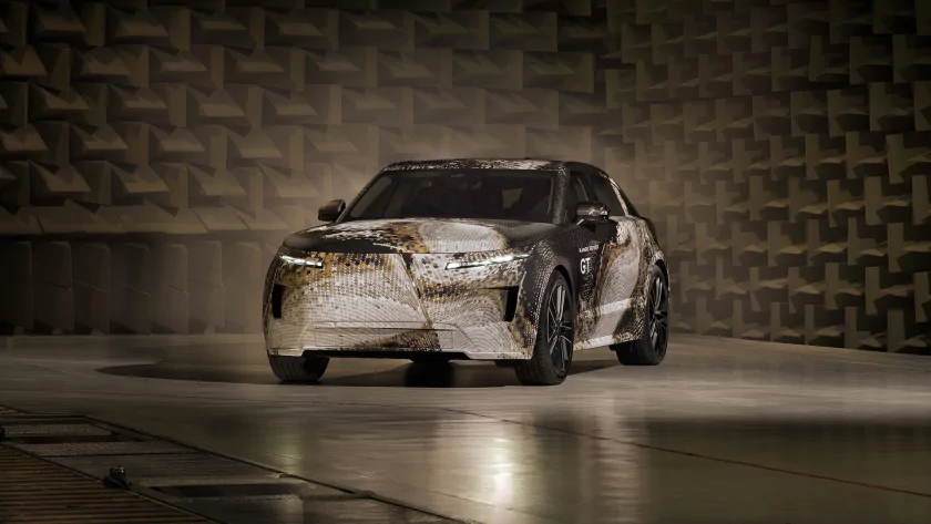 Range Rover анонсировал свой первый электромобиль и новую модель за долгие годы