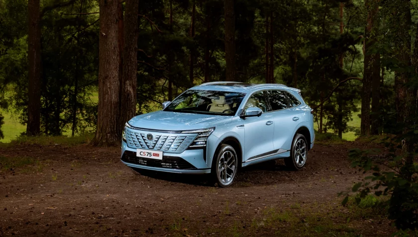 CHANGAN локализовала производство CS75PLUS AWD в России — кроссовер подешевел на 90 тысяч рублей