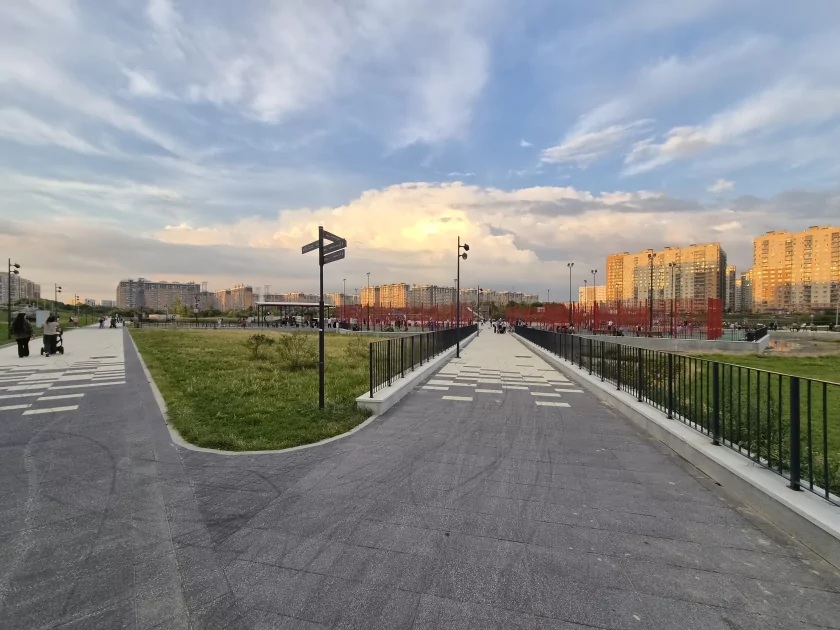 Приличное время автономной работы, отличная камера и не только: обзор Samsung Galaxy S26+ — Качество снимков. 45