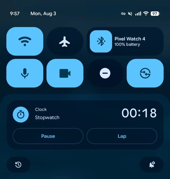 В Google Clock 9.0 для таймера и секундомера появились интерактивные уведомления: вот как выглядят