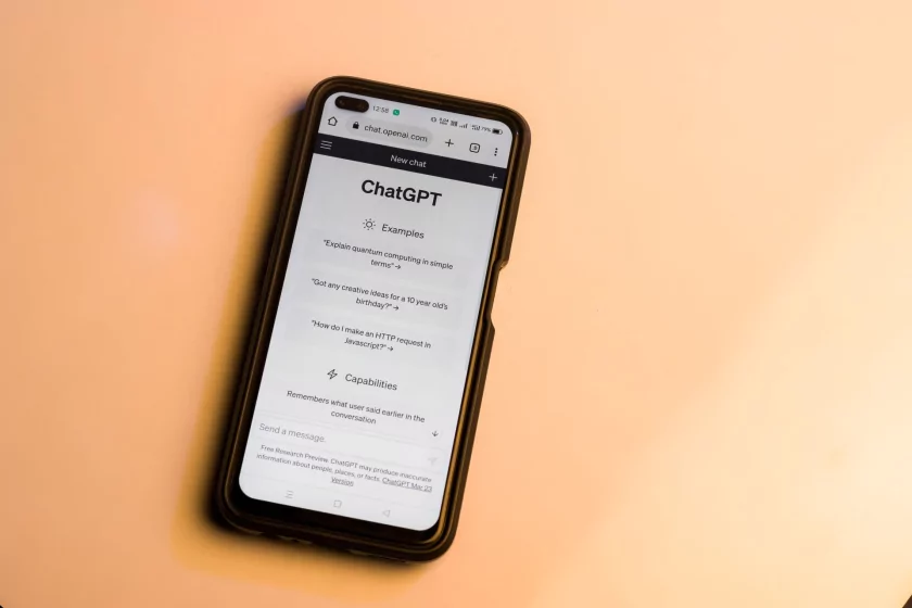 В ChatGPT появился специальный режим для подростков с усиленной защитой и ограничениями контента