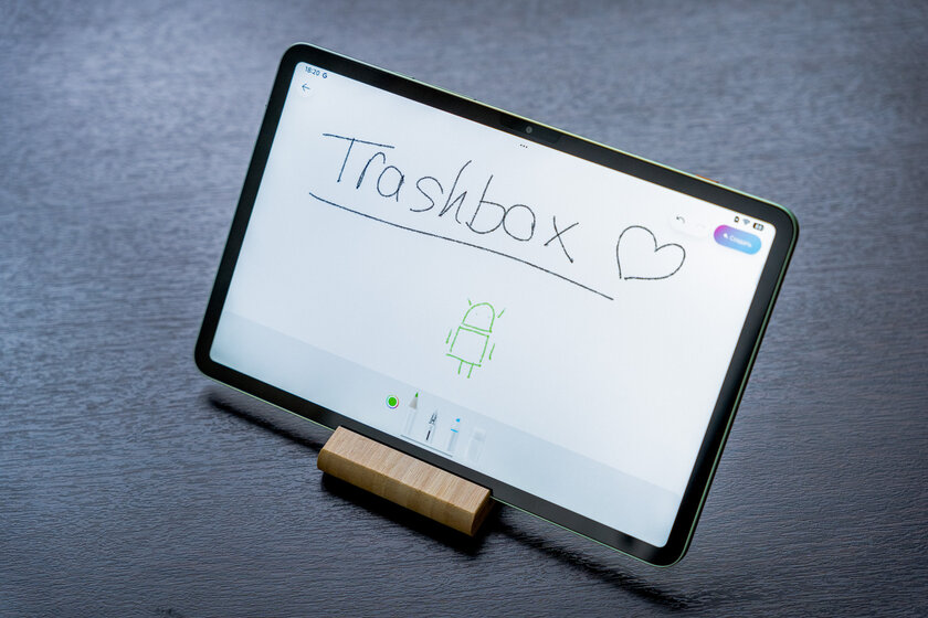 Недорогой планшет из металла с богатым набором ИИ-функций: обзор Tecno MEGAPAD 2 — Дисплей. 2