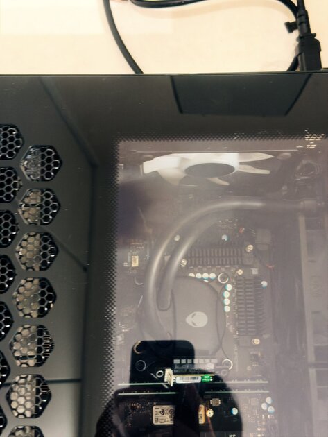 У пользователя в компьютере Alienware Aurora загорелась видеокарта GeForce RTX 5090: разъём питания не виноват