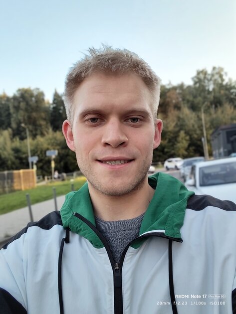 10 000 мАч, прочный корпус и предостаточно ОЗУ: обзор REDMI Note 17 Pro Max 5G