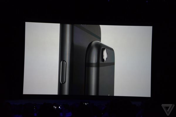 Представлены смартфоны iPhone 6 и iPhone 6 Plus