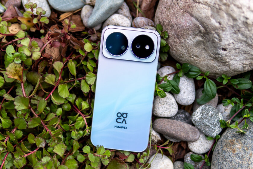 200 Мп, два дня на одной зарядке и немного ИИ: обзор HUAWEI nova 16s Pro