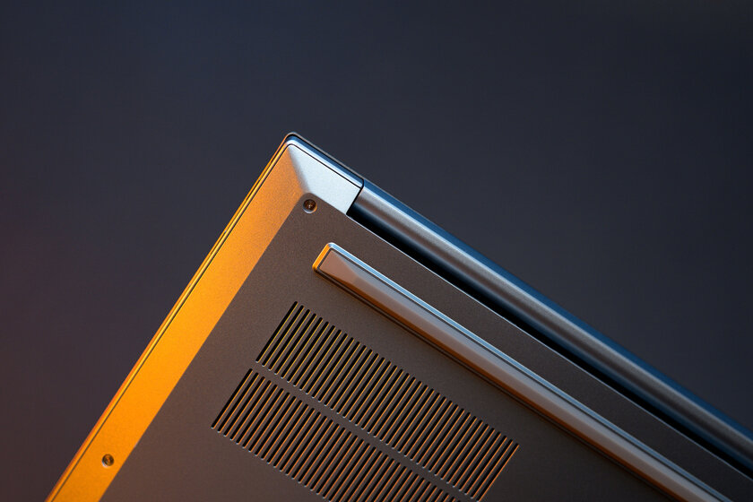 14 дюймов, градиент и адекватная цена: обзор Infinix XBOOK B14 — Дизайн корпуса. 9