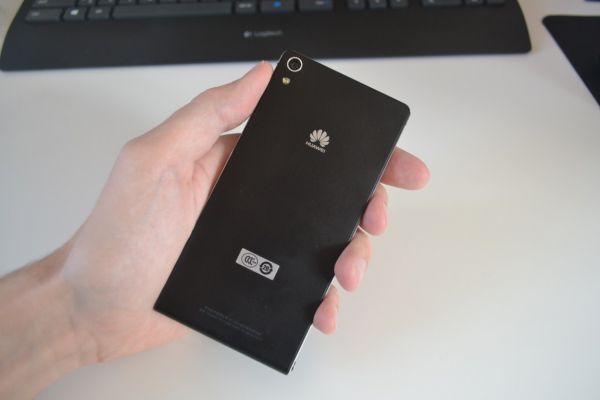 Обзор Huawei Ascend P6S