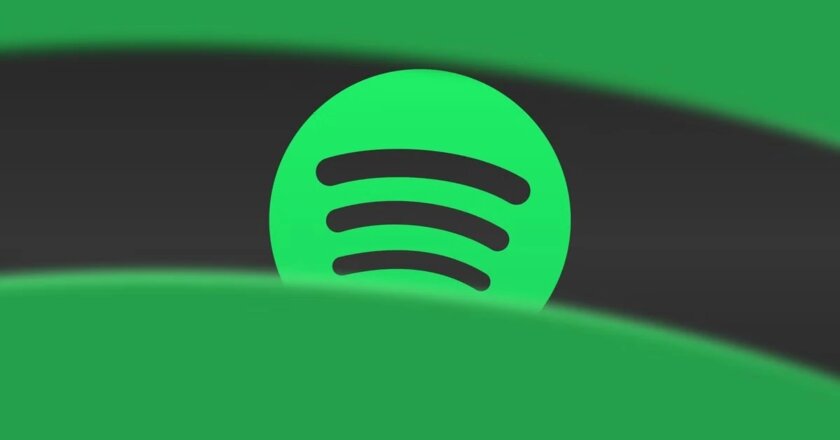 Spotify за год исключил из рекомендаций 50 млн AI-композиций