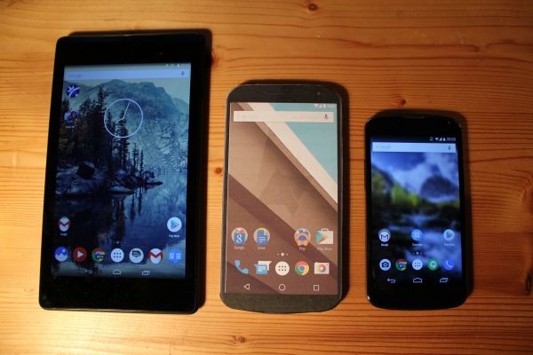 Деревянный макет Nexus 6 помогает определить габариты устройства