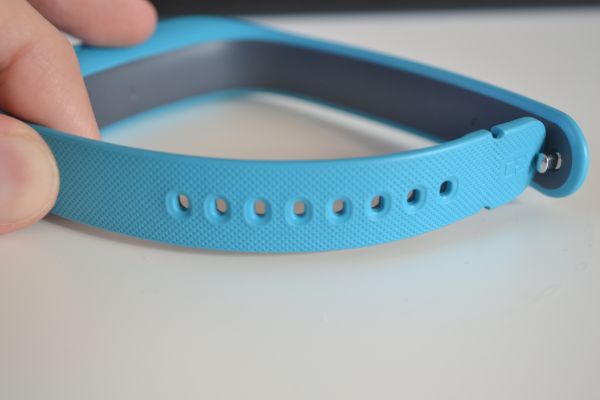 Обзор Huawei TalkBand B1