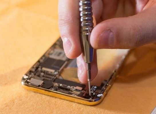 Технология рождения прекрасного - iPhone 6 24ct. Gold Edition от GoldenGenie