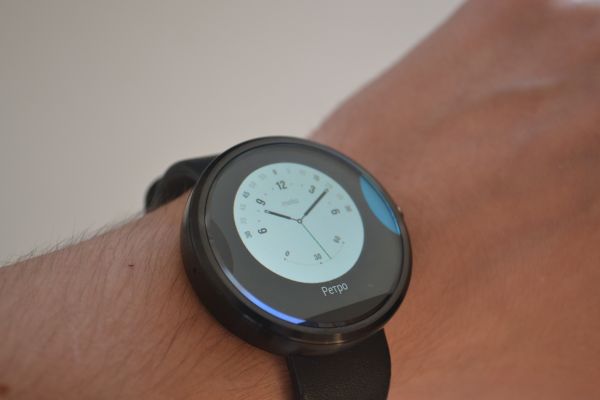 Обзор Motorola Moto 360