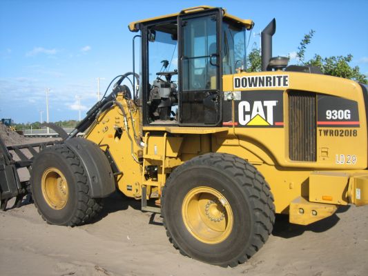 Обзор Caterpillar Cat B15Q