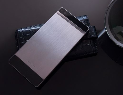 Gresso Regal R1 — люксовая новинка с Android на борту