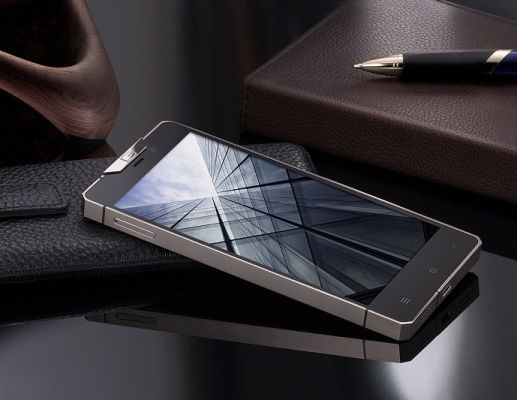 Gresso Regal R1 — люксовая новинка с Android на борту
