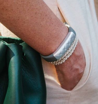 Jawbone представила два новых фитнес-трекера — UP3 и UP MOVE