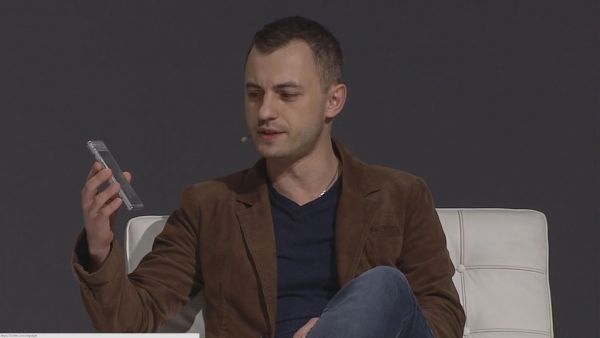 Google Project Ara: полноценный рабочий прототип со сменными модулями в работе