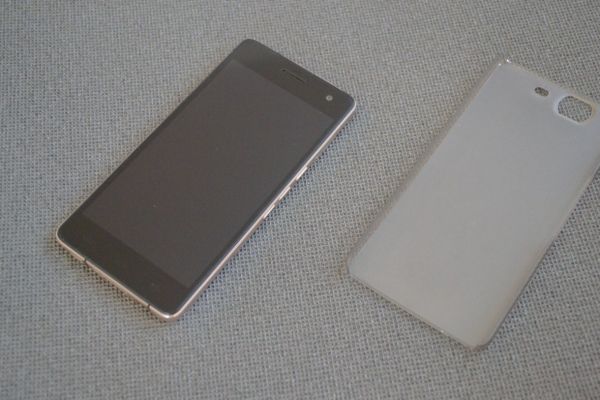 Обзор Micromax A350 Canvas Knight