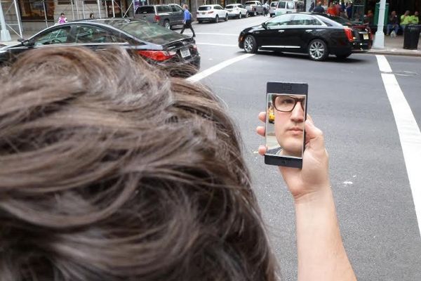 Самый лучший смартфон NoPhone поступил в продажу
