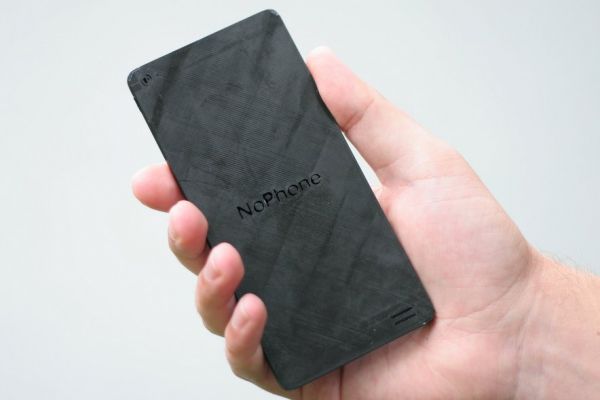 Самый лучший смартфон NoPhone поступил в продажу
