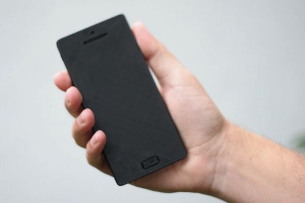 Самый лучший смартфон NoPhone поступил в продажу
