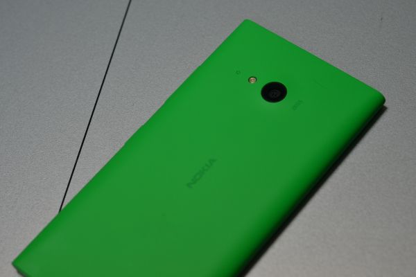 Обзор смартфона Nokia Lumia 730