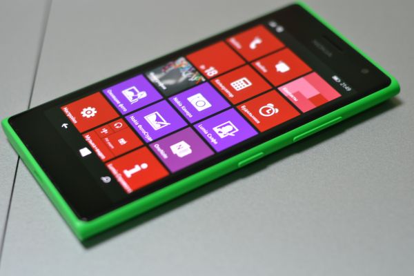 Обзор смартфона Nokia Lumia 730