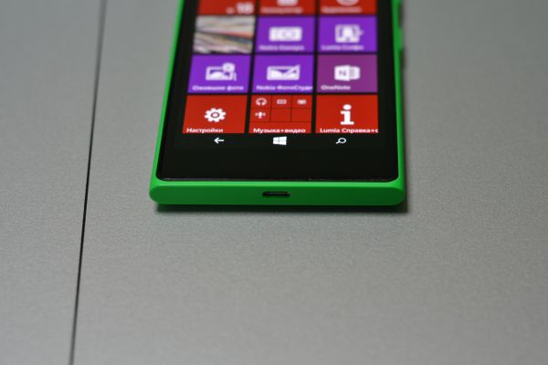 Обзор смартфона Nokia Lumia 730