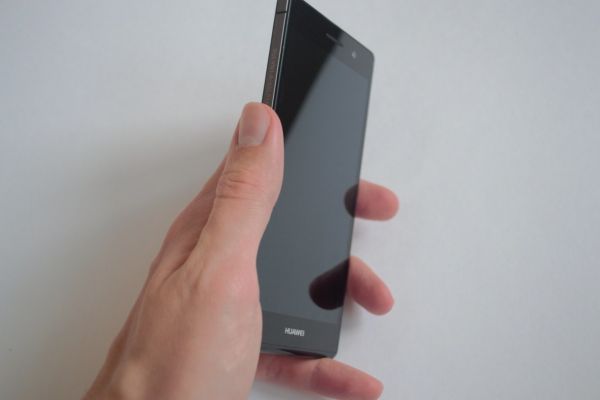 Обзор Huawei P7