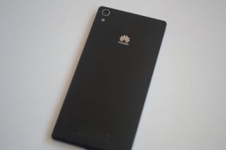 Обзор Huawei P7