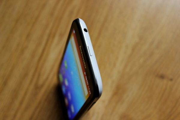 Обзор Lenovo A859