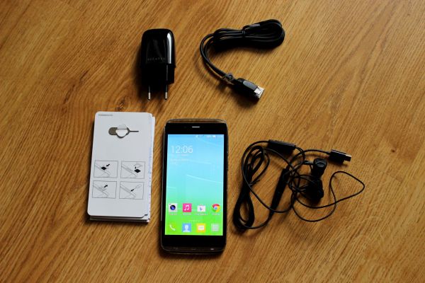Обзор ALCATEL ONETOUCH Idol Alpha