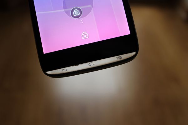 Обзор ALCATEL ONETOUCH Idol Alpha