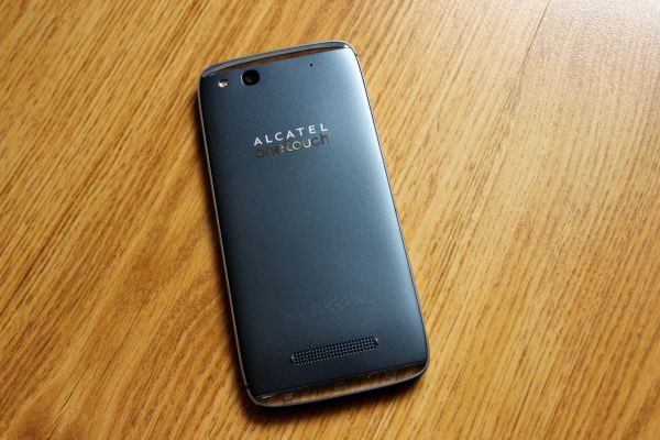 Обзор ALCATEL ONETOUCH Idol Alpha