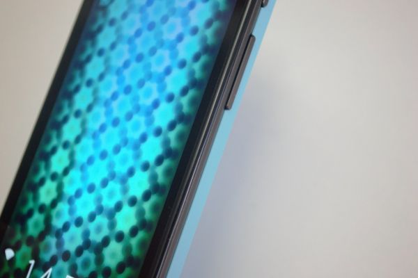 Обзор смартфона Jolla
